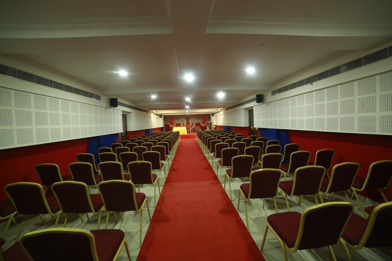 Hotel Horizon International Tullipurmbu Εξωτερικό φωτογραφία